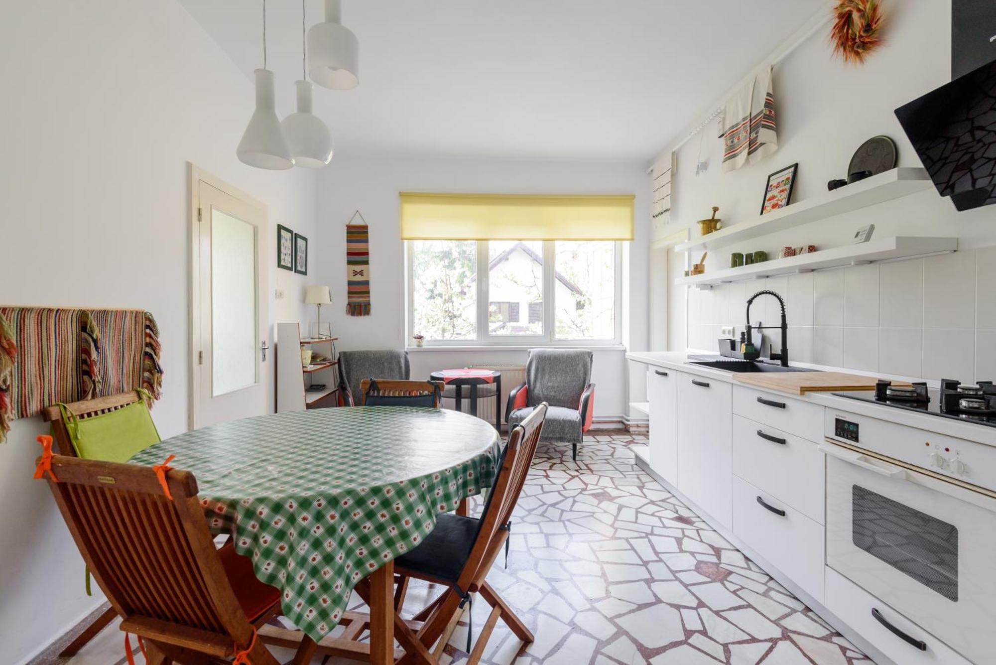 Casa Cu Cires Brasov Apartment Екстериор снимка