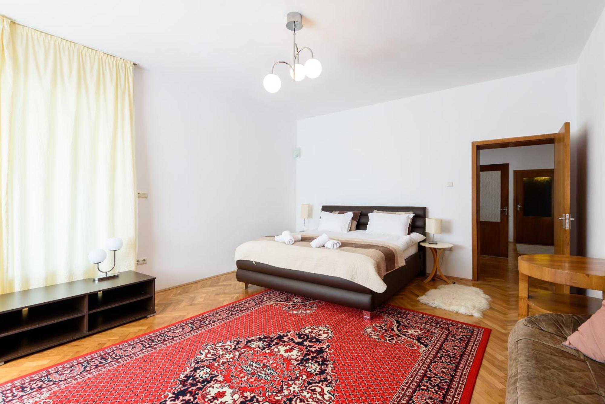 Casa Cu Cires Brasov Apartment Екстериор снимка